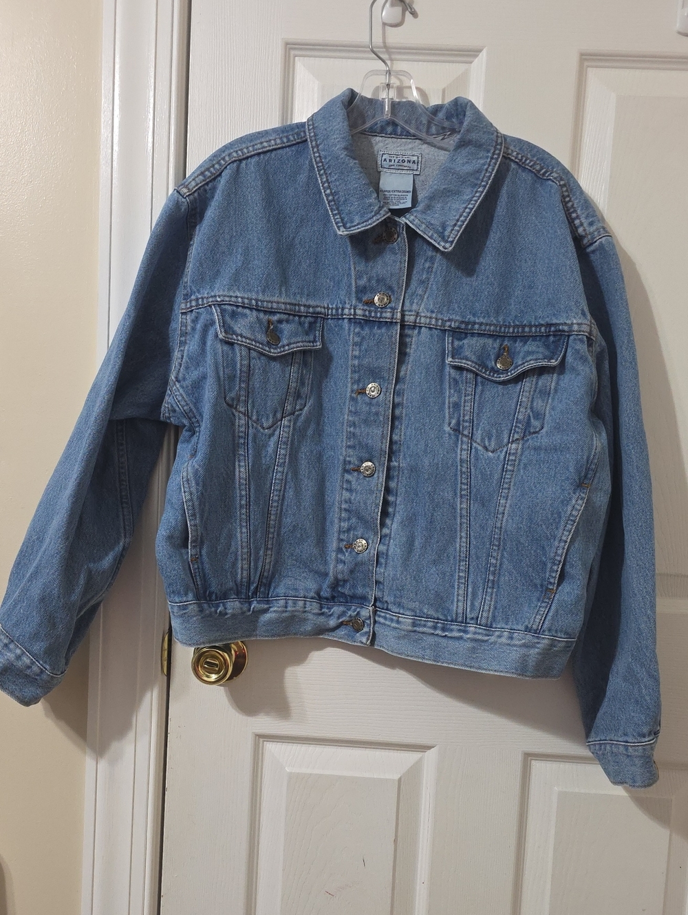 Arizona Jean Company Medium Blue Denim Jacket - Women's Classic Trucker